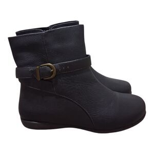 Ros Hommerson Womens 7 W Black Tumblrd Leather Ankle Bootie